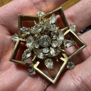 Vintage Hobe Gold Tone Rhinestone Brooch